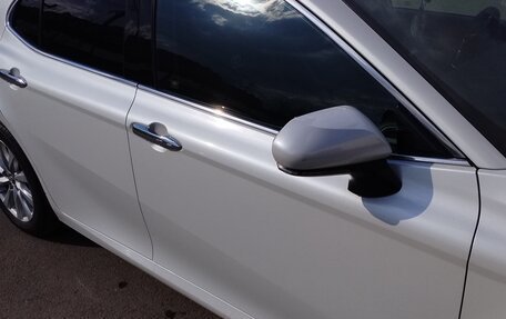 Toyota Camry, 2019 год, 2 650 000 рублей, 6 фотография