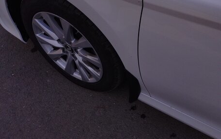 Toyota Camry, 2019 год, 2 650 000 рублей, 8 фотография