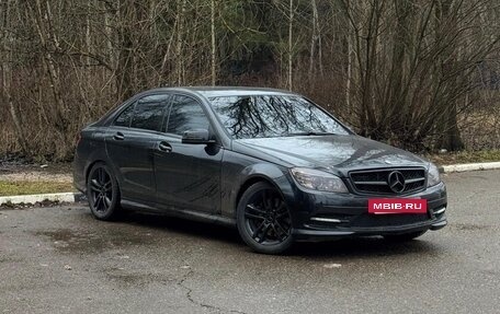 Mercedes-Benz C-Класс, 2010 год, 1 100 000 рублей, 8 фотография