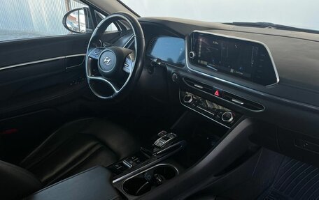 Hyundai Sonata VIII, 2021 год, 2 380 000 рублей, 14 фотография