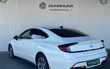 Hyundai Sonata VIII, 2021 год, 2 380 000 рублей, 3 фотография