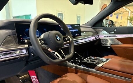 BMW 7 серия, 2025 год, 23 940 000 рублей, 2 фотография