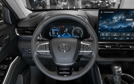 Toyota Highlander, 2025 год, 5 690 000 рублей, 11 фотография