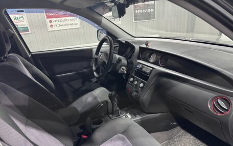 Mitsubishi Outlander III рестайлинг 3, 2006 год, 750 000 рублей, 4 фотография