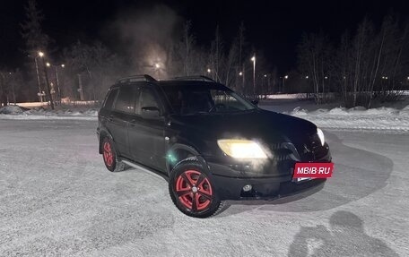 Mitsubishi Outlander III рестайлинг 3, 2006 год, 750 000 рублей, 7 фотография