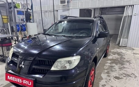 Mitsubishi Outlander III рестайлинг 3, 2006 год, 750 000 рублей, 12 фотография