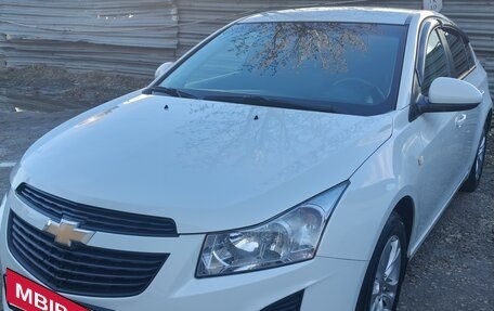 Chevrolet Cruze II, 2013 год, 880 000 рублей, 1 фотография