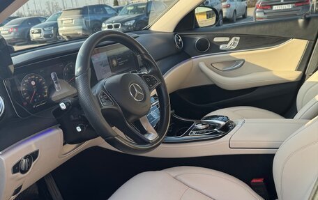 Mercedes-Benz E-Класс, 2016 год, 3 800 000 рублей, 14 фотография