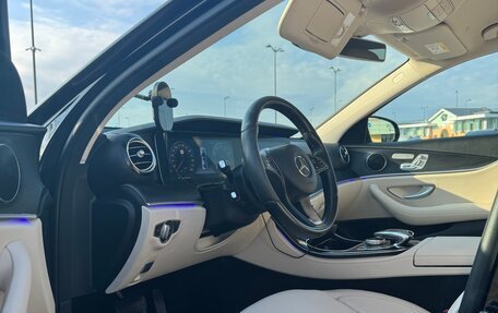 Mercedes-Benz E-Класс, 2016 год, 3 800 000 рублей, 13 фотография