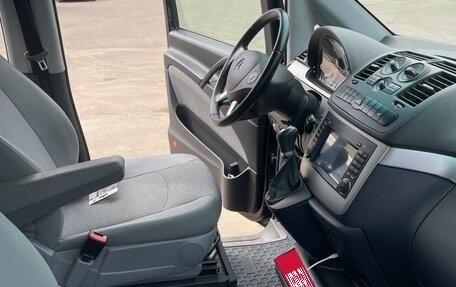 Mercedes-Benz Viano, 2011 год, 2 200 000 рублей, 1 фотография