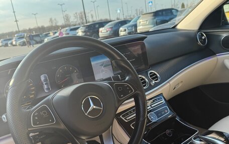Mercedes-Benz E-Класс, 2016 год, 3 800 000 рублей, 15 фотография