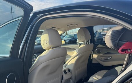 Mercedes-Benz E-Класс, 2016 год, 3 800 000 рублей, 18 фотография