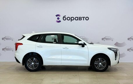 Haval Jolion, 2023 год, 1 817 000 рублей, 6 фотография