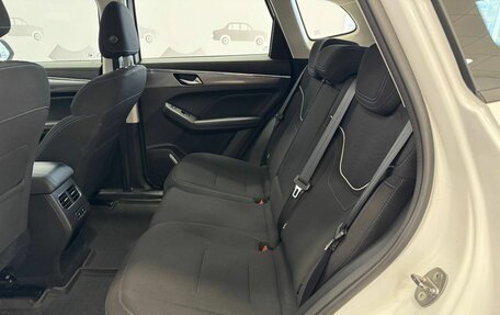 Haval Jolion, 2023 год, 1 817 000 рублей, 9 фотография
