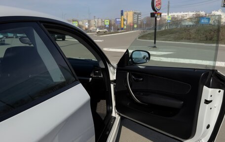 BMW 1 серия, 2011 год, 735 000 рублей, 6 фотография