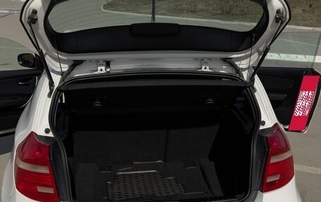 BMW 1 серия, 2011 год, 735 000 рублей, 8 фотография