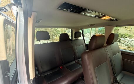 Volkswagen Caravelle T5, 2014 год, 2 200 000 рублей, 12 фотография