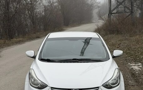 Hyundai Elantra V, 2015 год, 1 200 000 рублей, 2 фотография