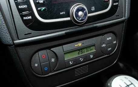 Ford Fiesta, 2008 год, 370 000 рублей, 11 фотография