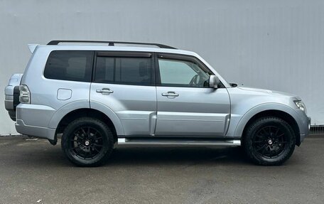 Mitsubishi Pajero IV, 2014 год, 2 850 000 рублей, 4 фотография