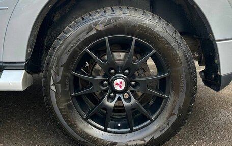 Mitsubishi Pajero IV, 2014 год, 2 850 000 рублей, 16 фотография