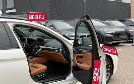 BMW 5 серия, 2025 год, 8 660 000 рублей, 14 фотография