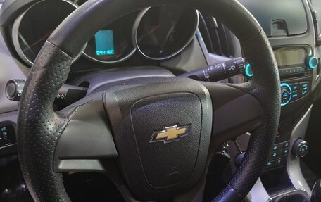 Chevrolet Cruze II, 2013 год, 880 000 рублей, 6 фотография