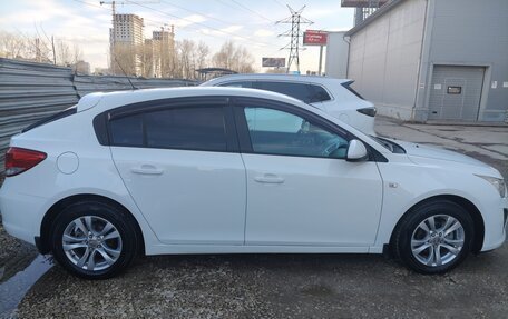Chevrolet Cruze II, 2013 год, 880 000 рублей, 16 фотография