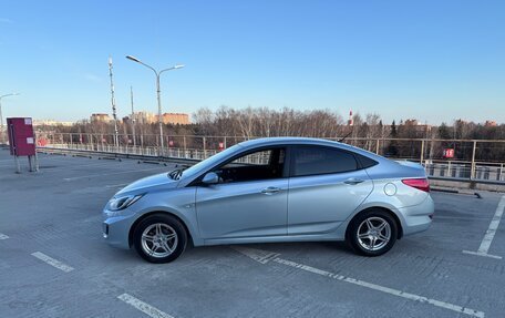 Hyundai Solaris II рестайлинг, 2011 год, 640 000 рублей, 6 фотография