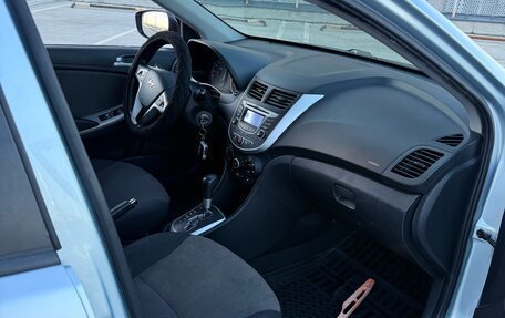 Hyundai Solaris II рестайлинг, 2011 год, 640 000 рублей, 12 фотография