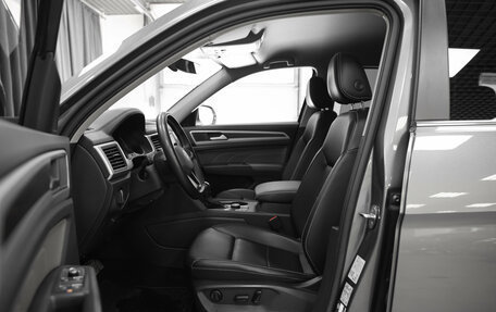 Volkswagen Teramont I, 2021 год, 4 070 000 рублей, 25 фотография