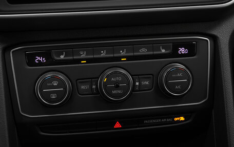 Volkswagen Teramont I, 2021 год, 4 070 000 рублей, 16 фотография