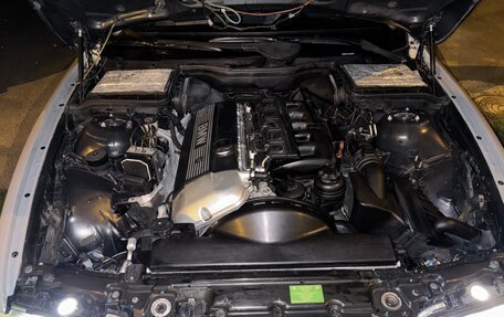 BMW 5 серия, 2000 год, 600 000 рублей, 2 фотография