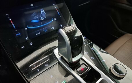 Chery Tiggo 8 Pro, 2021 год, 1 860 000 рублей, 16 фотография