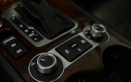 Volkswagen Touareg III, 2015 год, 2 890 000 рублей, 8 фотография