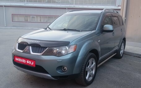 Mitsubishi Outlander III рестайлинг 3, 2007 год, 1 050 000 рублей, 1 фотография