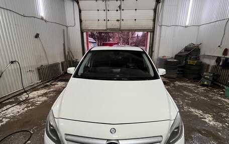 Mercedes-Benz B-Класс, 2012 год, 975 000 рублей, 1 фотография