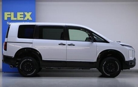 Mitsubishi Delica D:5 I, 2023 год, 2 900 999 рублей, 5 фотография