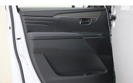 Mitsubishi Delica D:5 I, 2023 год, 2 900 999 рублей, 17 фотография