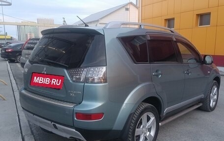 Mitsubishi Outlander III рестайлинг 3, 2007 год, 1 050 000 рублей, 3 фотография
