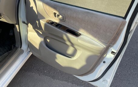 Nissan Liberty, 2002 год, 220 000 рублей, 10 фотография