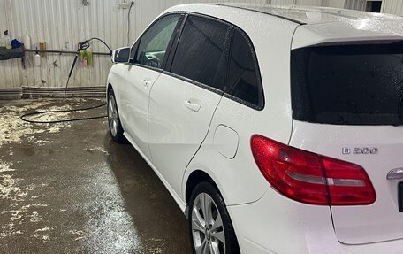 Mercedes-Benz B-Класс, 2012 год, 975 000 рублей, 4 фотография