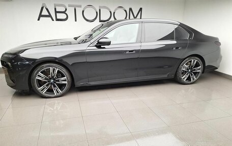 BMW 7 серия, 2025 год, 27 000 000 рублей, 2 фотография