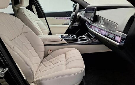 BMW 7 серия, 2025 год, 27 000 000 рублей, 7 фотография