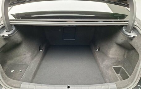 BMW 7 серия, 2025 год, 27 000 000 рублей, 10 фотография