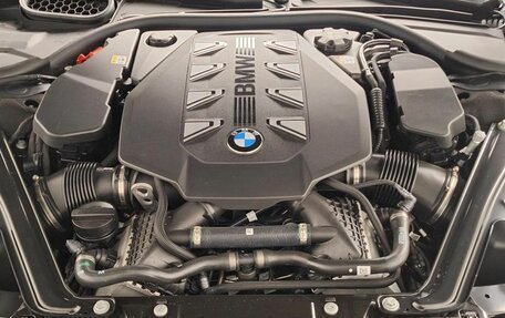 BMW 7 серия, 2025 год, 27 000 000 рублей, 15 фотография