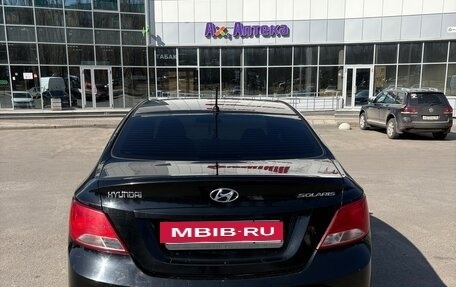 Hyundai Solaris II рестайлинг, 2015 год, 957 000 рублей, 4 фотография