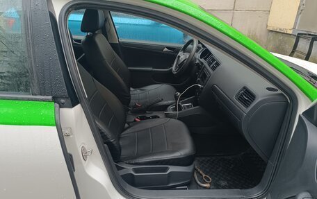 Volkswagen Jetta VI, 2014 год, 600 000 рублей, 10 фотография