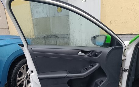 Volkswagen Jetta VI, 2014 год, 600 000 рублей, 11 фотография