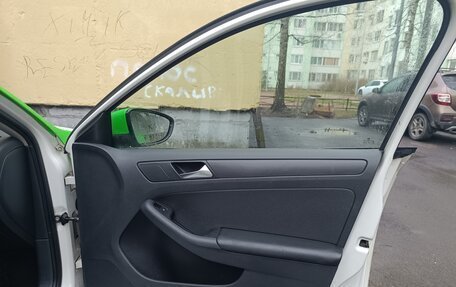 Volkswagen Jetta VI, 2014 год, 600 000 рублей, 12 фотография